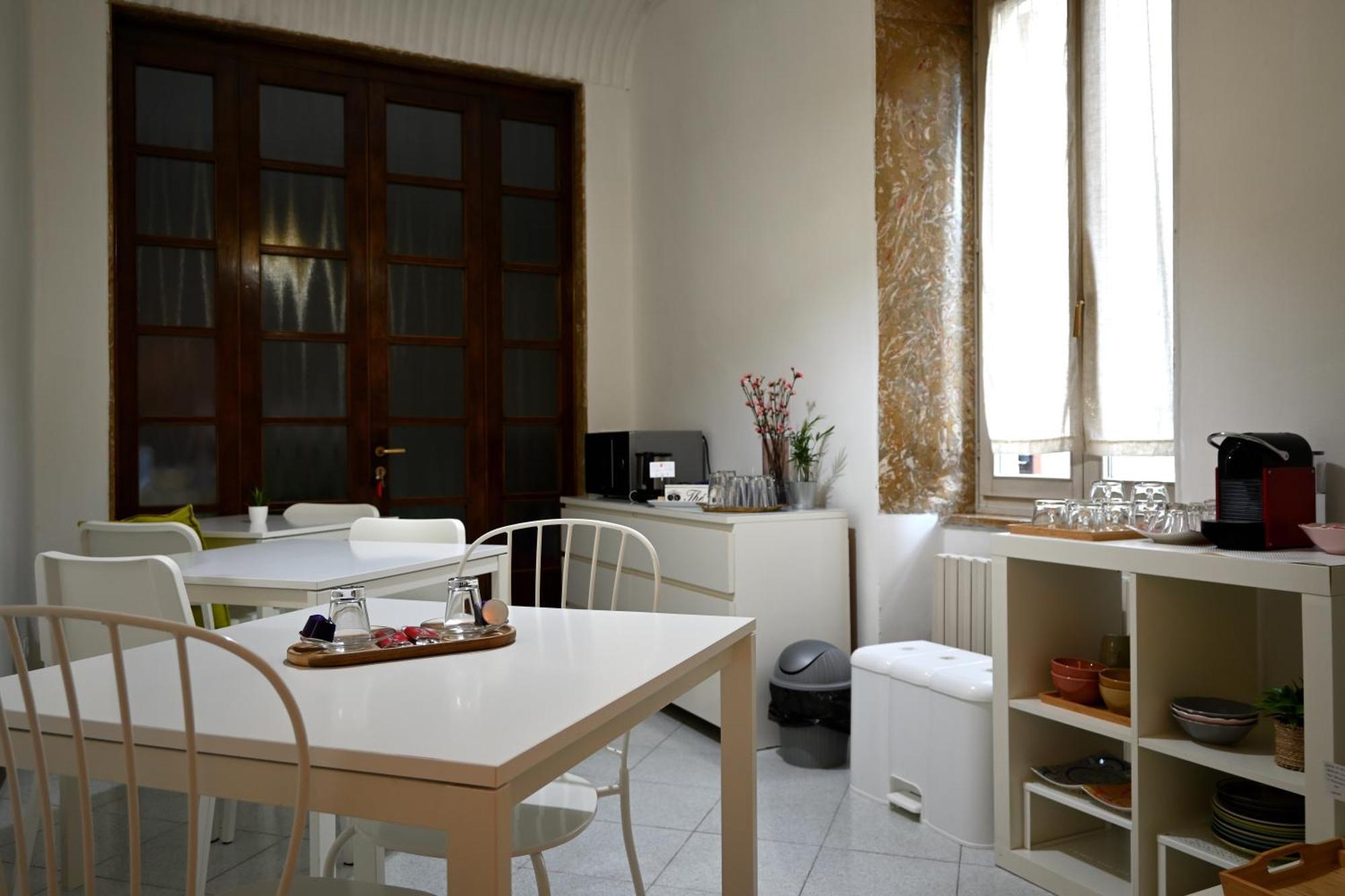 Hotel Dimora Montecchi à Vérone Extérieur photo