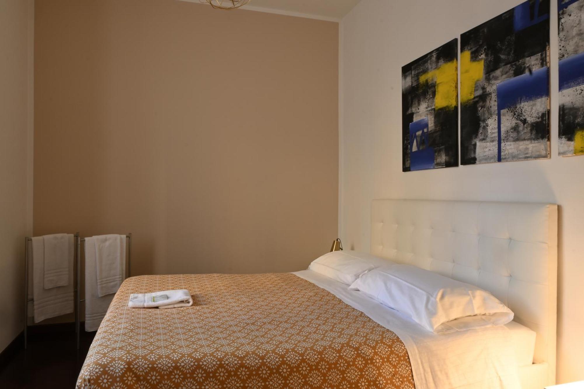 Hotel Dimora Montecchi à Vérone Extérieur photo